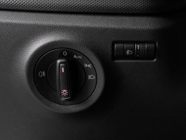 Volkswagen Polo V Рестайлинг с пробегом 2020 года, цена 1 050 000 рублей, 187127 км, седан, Автокод Объявления
