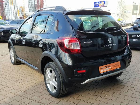 Renault Sandero II с пробегом 2014 года, цена 1 050 000 рублей, 51149 км, хэтчбек, Автокод Объявления