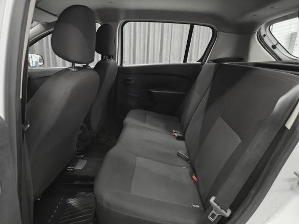 Renault Sandero II Рестайлинг с пробегом 2020 года, цена 579 000 рублей, 120000 км, хэтчбек, Автокод Объявления