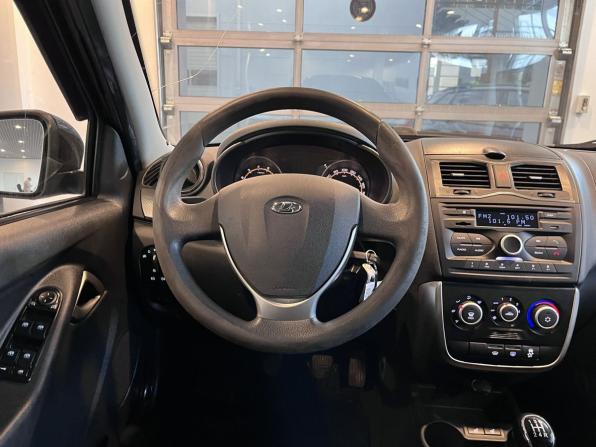 Lada (ВАЗ) Granta I Рестайлинг с пробегом 2019 года, цена 645 000 рублей, 139894 км, лифтбек, Автокод Объявления