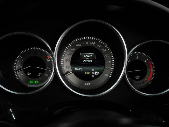 Mercedes-Benz CLS II (C218) Рестайлинг с пробегом 2016 года, цена 2 649 000 рублей, 239782 км, седан, Автокод Объявления