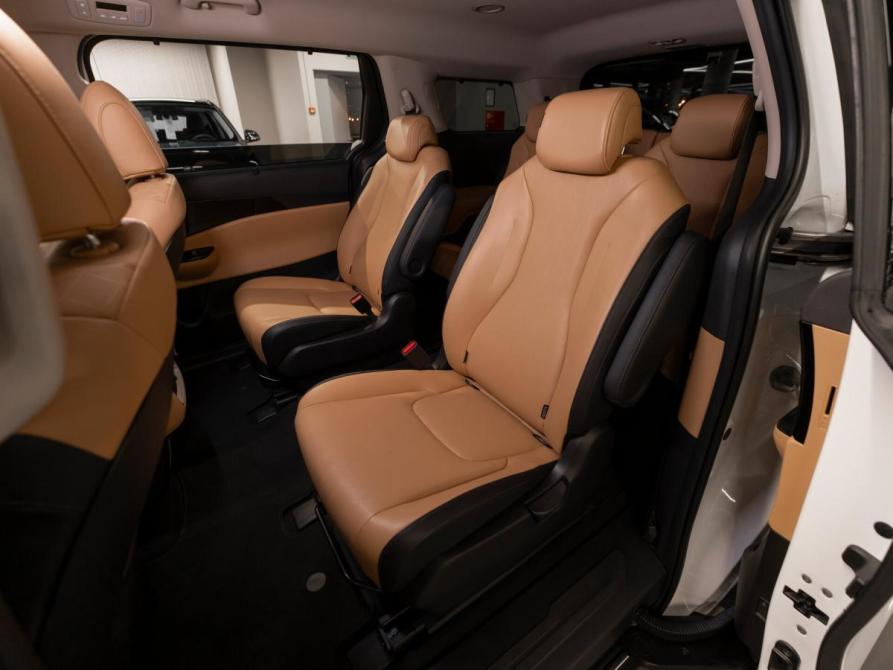 Kia Carnival IV Москва  - изображение 16