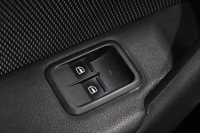 Skoda Yeti I с пробегом 2012 года, цена 768 000 рублей, 138655 км, внедорожник, Автокод Объявления