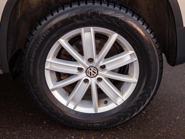 Volkswagen Tiguan I Рестайлинг с пробегом 2013 года, цена 849 000 рублей, 221558 км, внедорожник, Автокод Объявления
