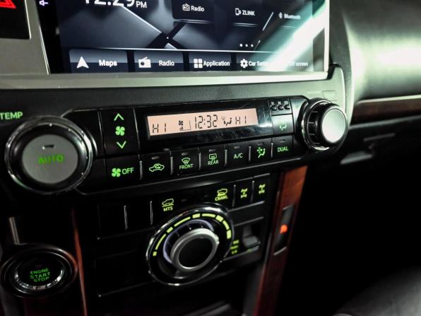 Toyota Land Cruiser Prado 150 Series Рестайлинг 1 с пробегом 2014 года, цена 3 400 000 рублей, 153082 км, внедорожник, Автокод Объявления