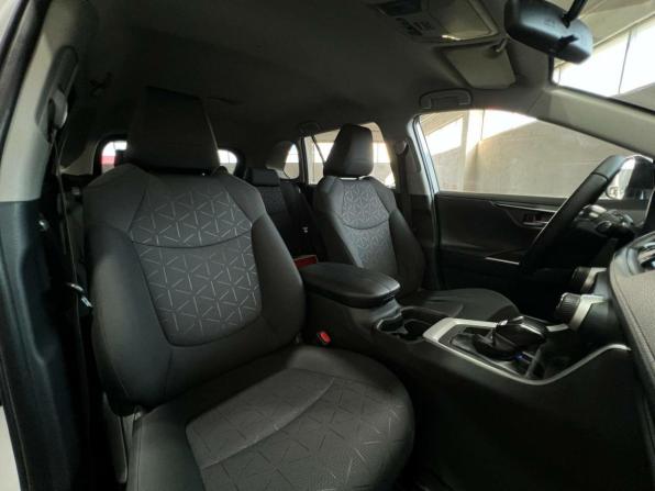 Toyota RAV4 V (XA50) с пробегом 2020 года, цена 2 450 000 рублей, 255413 км, внедорожник, Автокод Объявления