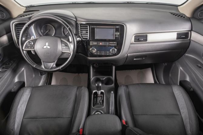 Mitsubishi Outlander III с пробегом 2014 года, цена 1 399 000 рублей, 211000 км, внедорожник, Автокод Объявления