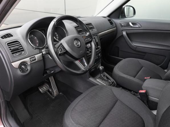Skoda Yeti I Рестайлинг с пробегом 2014 года, цена 1 398 000 рублей, 102161 км, внедорожник, Автокод Объявления