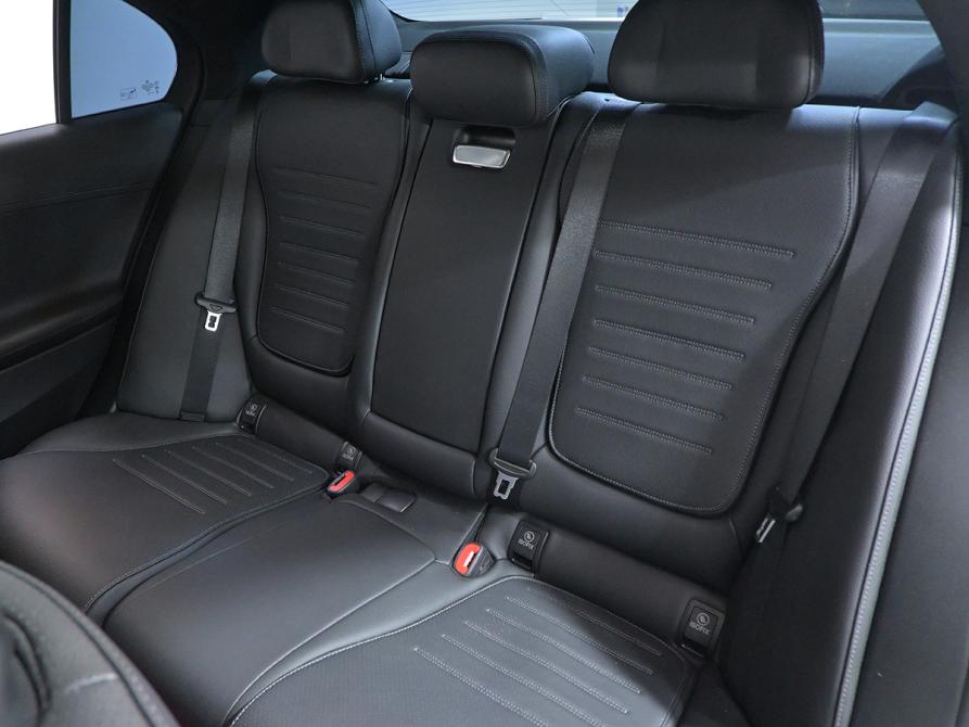 Mercedes-Benz C-Класс V (W206) Москва  - изображение 18