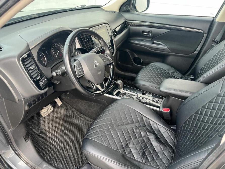 Mitsubishi Outlander III Рестайлинг 3 Екатеринбург  - изображение 9