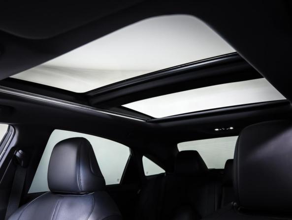 Toyota Avalon V с пробегом 2022 года, цена 3 720 000 рублей, 19743 км, седан, Автокод Объявления