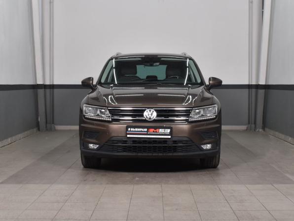 Volkswagen Tiguan II с пробегом 2018 года, цена 2 349 999 рублей, 153387 км, внедорожник, Автокод Объявления