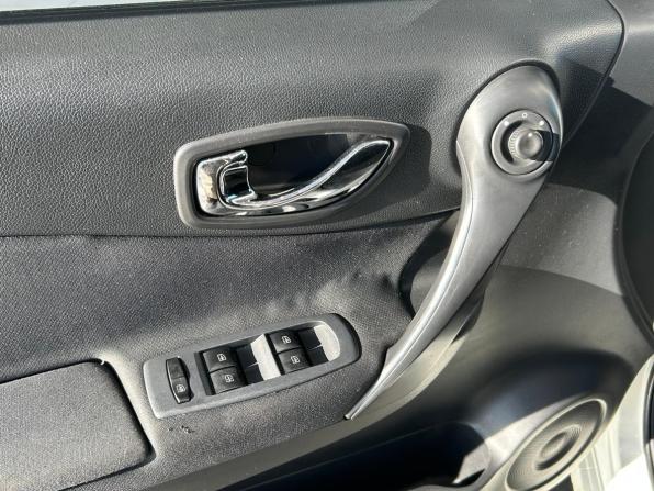 Renault Koleos I Рестайлинг с пробегом 2011 года, цена 795 000 рублей, 315821 км, внедорожник, Автокод Объявления