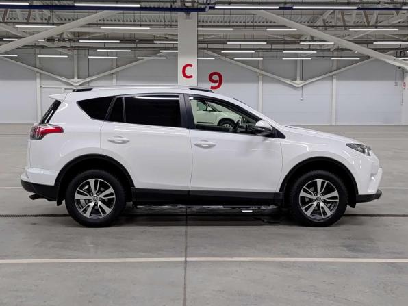 Toyota RAV4 IV (XA40) Рестайлинг с пробегом 2016 года, цена 1 945 000 рублей, 98297 км, внедорожник, Автокод Объявления