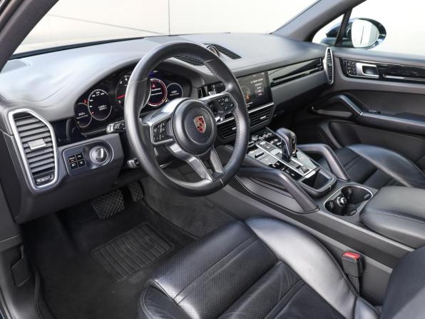 Porsche Cayenne III с пробегом 2018 года, цена 4 498 000 рублей, 144932 км, внедорожник, Автокод Объявления
