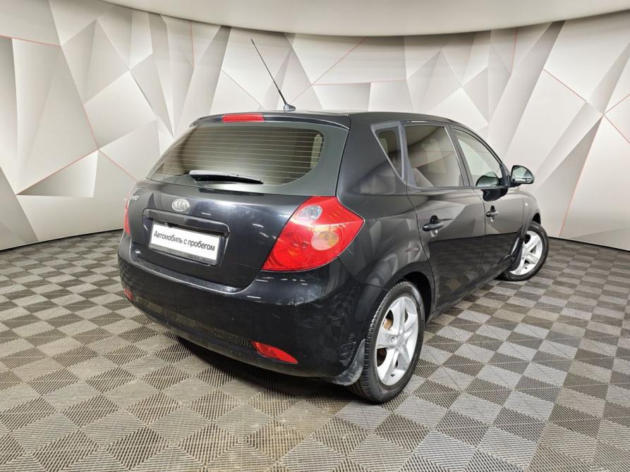 Kia Ceed I Москва  - изображение 2