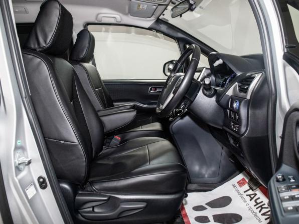 Toyota Voxy III (R80) с пробегом 2014 года, цена 1 899 500 рублей, 103709 км, минивэн, Автокод Объявления