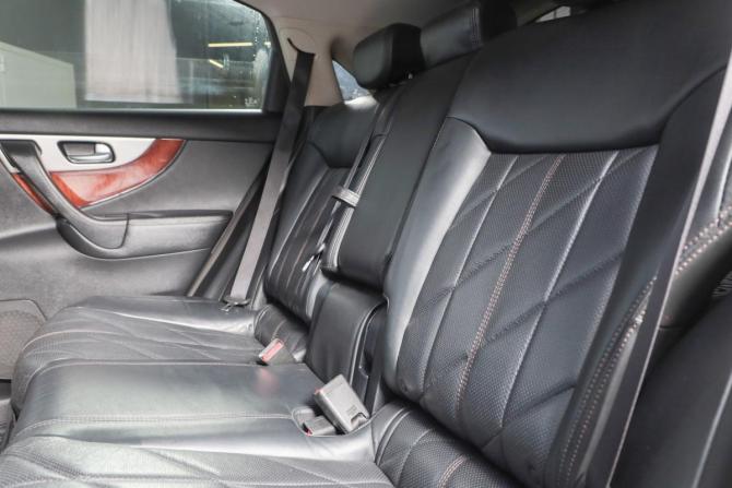 Infiniti QX70 с пробегом 2013 года, цена 2 499 000 рублей, 184000 км, внедорожник, Автокод Объявления