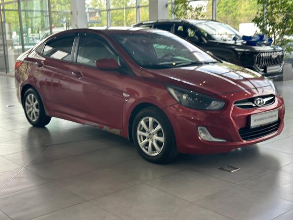 Hyundai Solaris I с пробегом 2011 года, цена 485 000 рублей, 299000 км, седан, Автокод Объявления