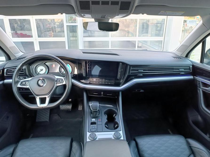 Volkswagen Touareg III Санкт-Петербург  - изображение 17