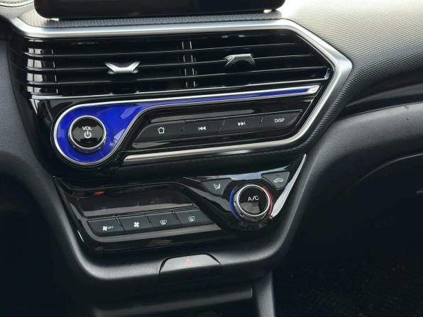 Changan Alsvin с пробегом 2023 года, цена 1 049 000 рублей, 48000 км, седан, Автокод Объявления