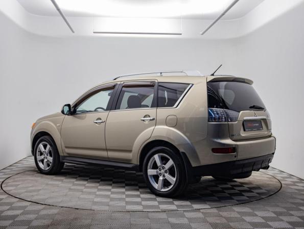 Mitsubishi Outlander II с пробегом 2008 года, цена 960 000 рублей, 230798 км, внедорожник, Автокод Объявления