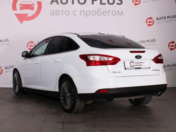 Ford Focus III с пробегом 2012 года, цена 900 000 рублей, 184100 км, седан, Автокод Объявления