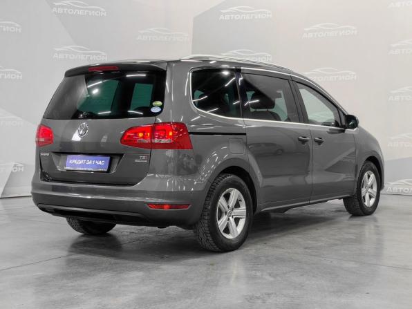Volkswagen Sharan II с пробегом 2013 года, цена 1 330 000 рублей, 150000 км, минивэн, Автокод Объявления