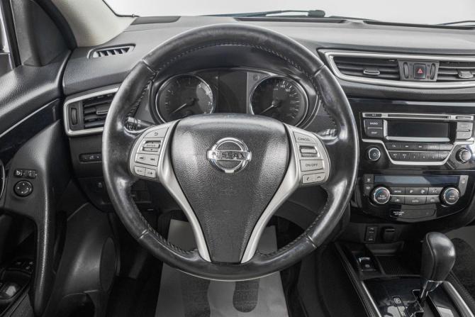 Nissan Qashqai II с пробегом 2016 года, цена 1 699 000 рублей, 169500 км, внедорожник, Автокод Объявления
