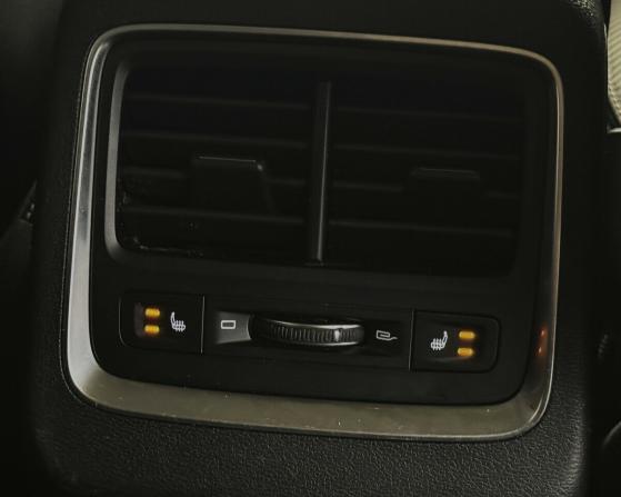 Geely Atlas Pro с пробегом 2022 года, цена 1 790 000 рублей, 99872 км, внедорожник, Автокод Объявления