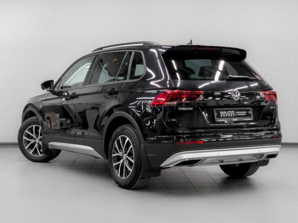 Volkswagen Tiguan II с пробегом 2019 года, цена 2 350 000 рублей, 141508 км, внедорожник, Автокод Объявления