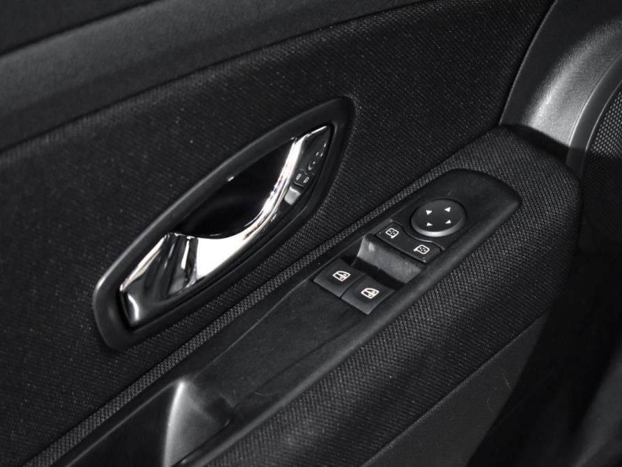 Renault Fluence I Санкт-Петербург  - изображение 10
