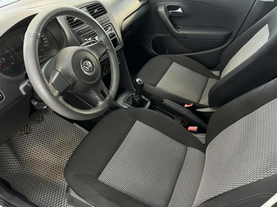 Volkswagen Polo V Нижнекамск  - изображение 11