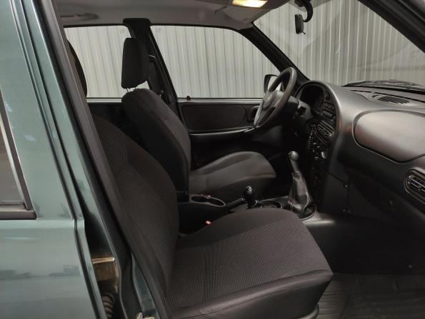Chevrolet Niva I Рестайлинг с пробегом 2015 года, цена 750 000 рублей, 68300 км, внедорожник, Автокод Объявления