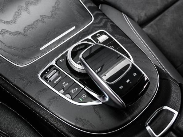Mercedes-Benz E-Класс V (W213 S213 C238) с пробегом 2019 года, цена 3 799 000 рублей, 92555 км, седан, Автокод Объявления