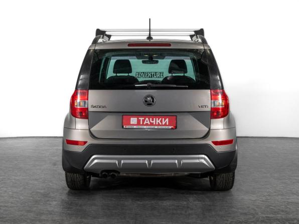 Skoda Yeti I Рестайлинг с пробегом 2017 года, цена 1 250 000 рублей, 241800 км, внедорожник, Автокод Объявления
