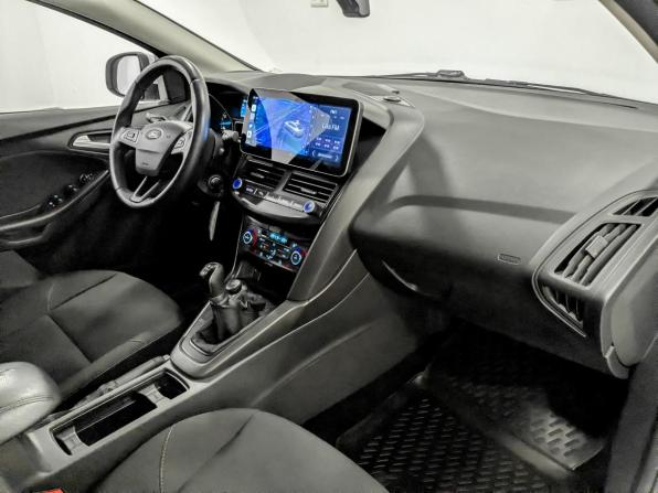 Ford Focus III Рестайлинг с пробегом 2017 года, цена 995 000 рублей, 167047 км, седан, Автокод Объявления