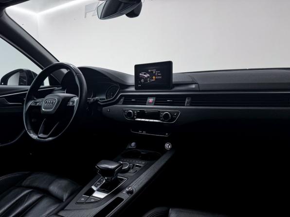 Audi A4 V (B9) с пробегом 2019 года, цена 1 900 000 рублей, 71827 км, седан, Автокод Объявления