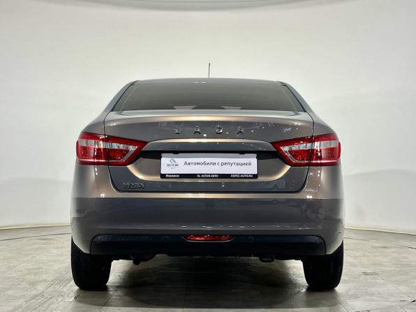 Lada (ВАЗ) Vesta I с пробегом 2018 года, цена 811 000 рублей, 93436 км, седан, Автокод Объявления