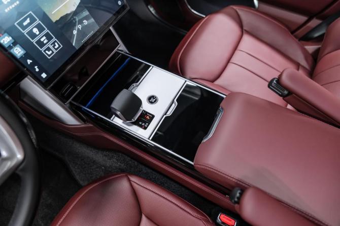 Новый Land Rover Range Rover V 2026 года, цена 24 500 000 рублей, внедорожник, Автокод Объявления