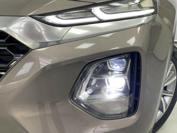 Hyundai Santa Fe IV с пробегом 2019 года, цена 3 047 200 рублей, 116347 км, внедорожник, Автокод Объявления