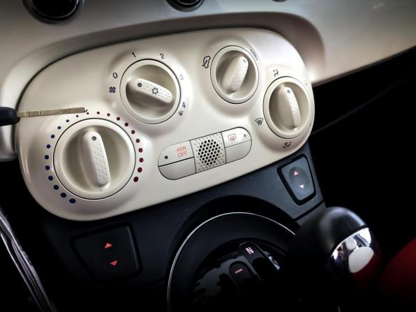 Fiat 500 II с пробегом 2010 года, цена 730 000 рублей, 114530 км, хэтчбек, Автокод Объявления