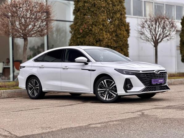 Chery Arrizo 8 с пробегом 2024 года, цена 2 119 000 рублей, 38343 км, седан, Автокод Объявления