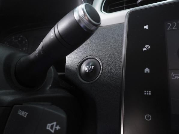 Renault Arkana I с пробегом 2021 года, цена 1 720 000 рублей, 79149 км, внедорожник, Автокод Объявления