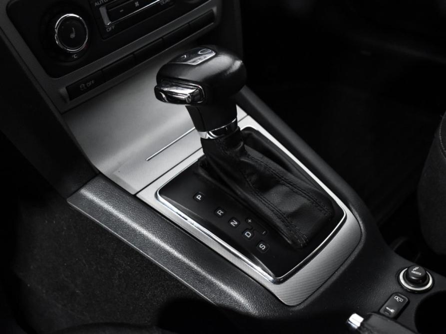 Skoda Octavia II (A5) Рестайлинг Санкт-Петербург  - изображение 12
