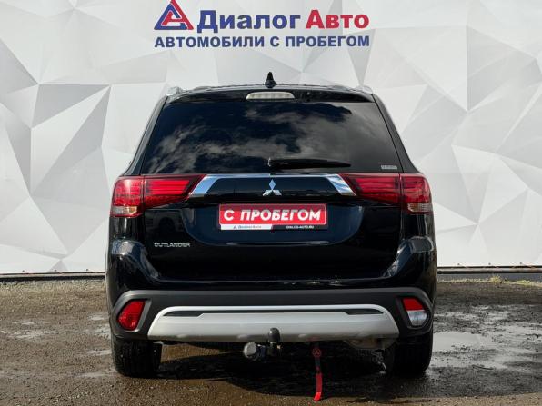 Mitsubishi Outlander III Рестайлинг 3 с пробегом 2021 года, цена 2 300 000 рублей, 165000 км, внедорожник, Автокод Объявления