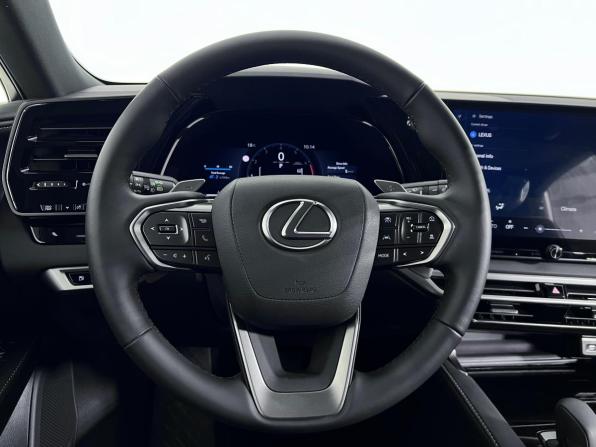 Lexus RX V с пробегом 2026 года, цена 8 290 000 рублей, 20 км, внедорожник, Автокод Объявления