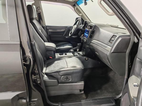 Mitsubishi Pajero IV Рестайлинг 1 с пробегом 2012 года, цена 1 655 000 рублей, 247497 км, внедорожник, Автокод Объявления
