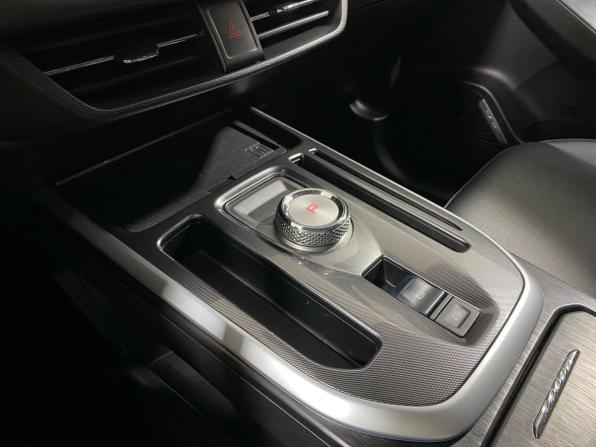 Haval Jolion I Рестайлинг с пробегом 2024 года, цена 1 939 000 рублей, 50762 км, внедорожник, Автокод Объявления