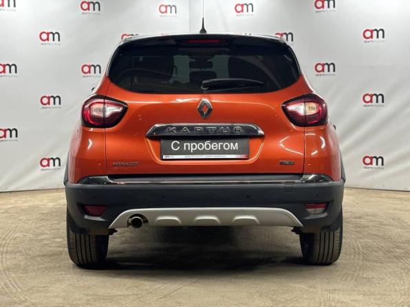 Renault Kaptur I с пробегом 2016 года, цена 1 299 000 рублей, 180000 км, внедорожник, Автокод Объявления